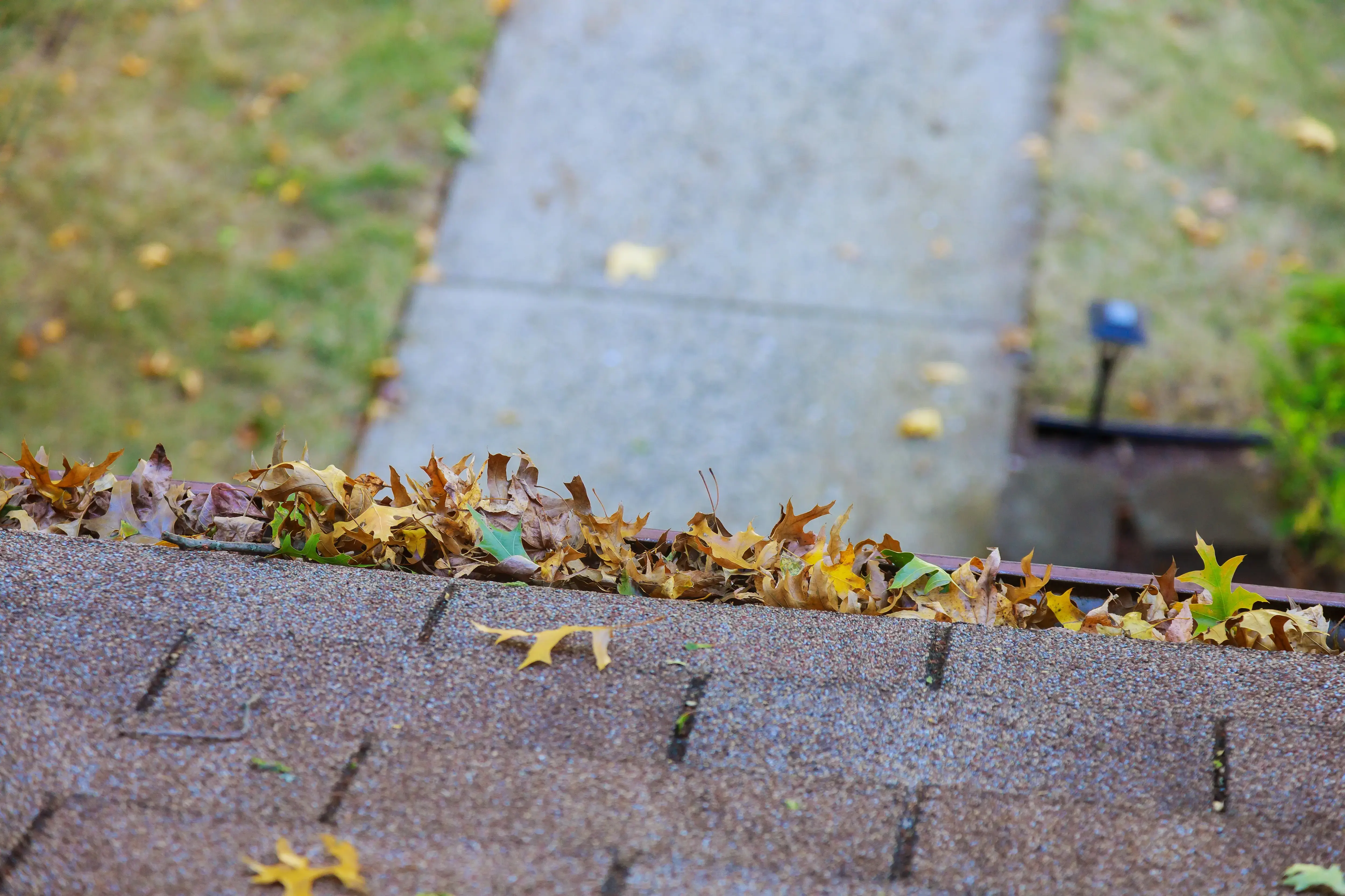 Gutter Replacement | Pacific Northwest Roofers
